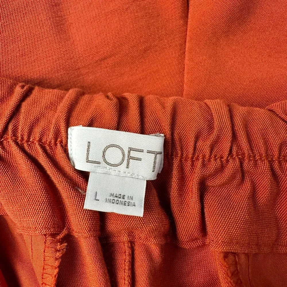LOFT Women's Textured‎ Pleated Mid Rise Shorts, Size Large, Burnt Orange